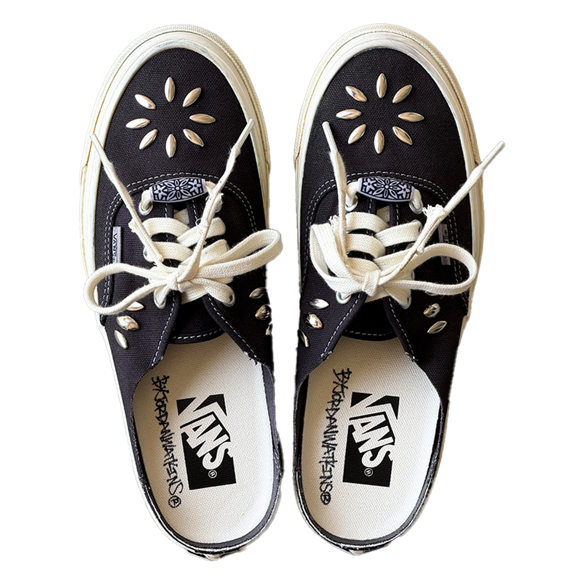 VANS AUTHENTIC “SLIP ON” WASHED BLACK